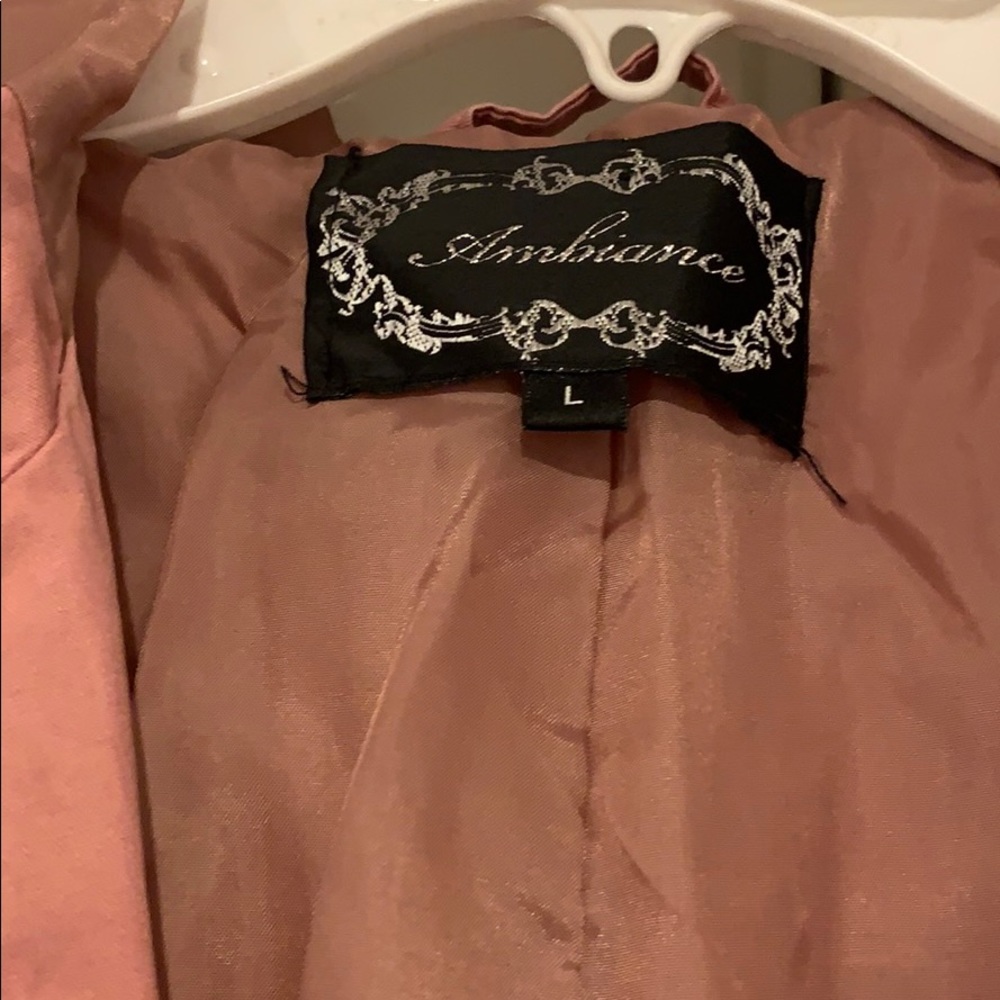 Jacket - Picture 2 of 5